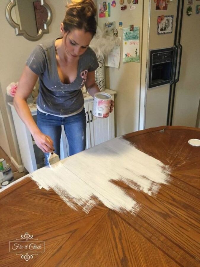 Peinture adaptée au bois